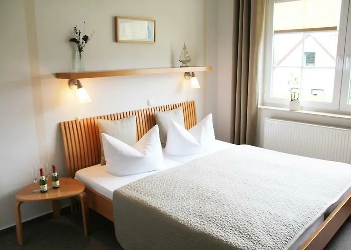 Pension "Zur Steilkueste"